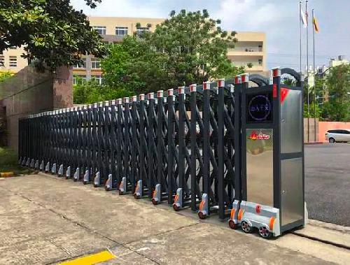 企業廠區電動伸縮門案例