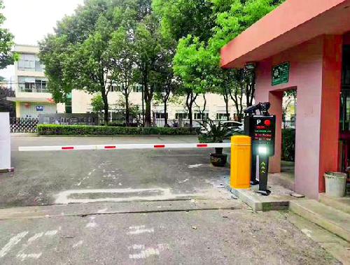 工廠車牌識別